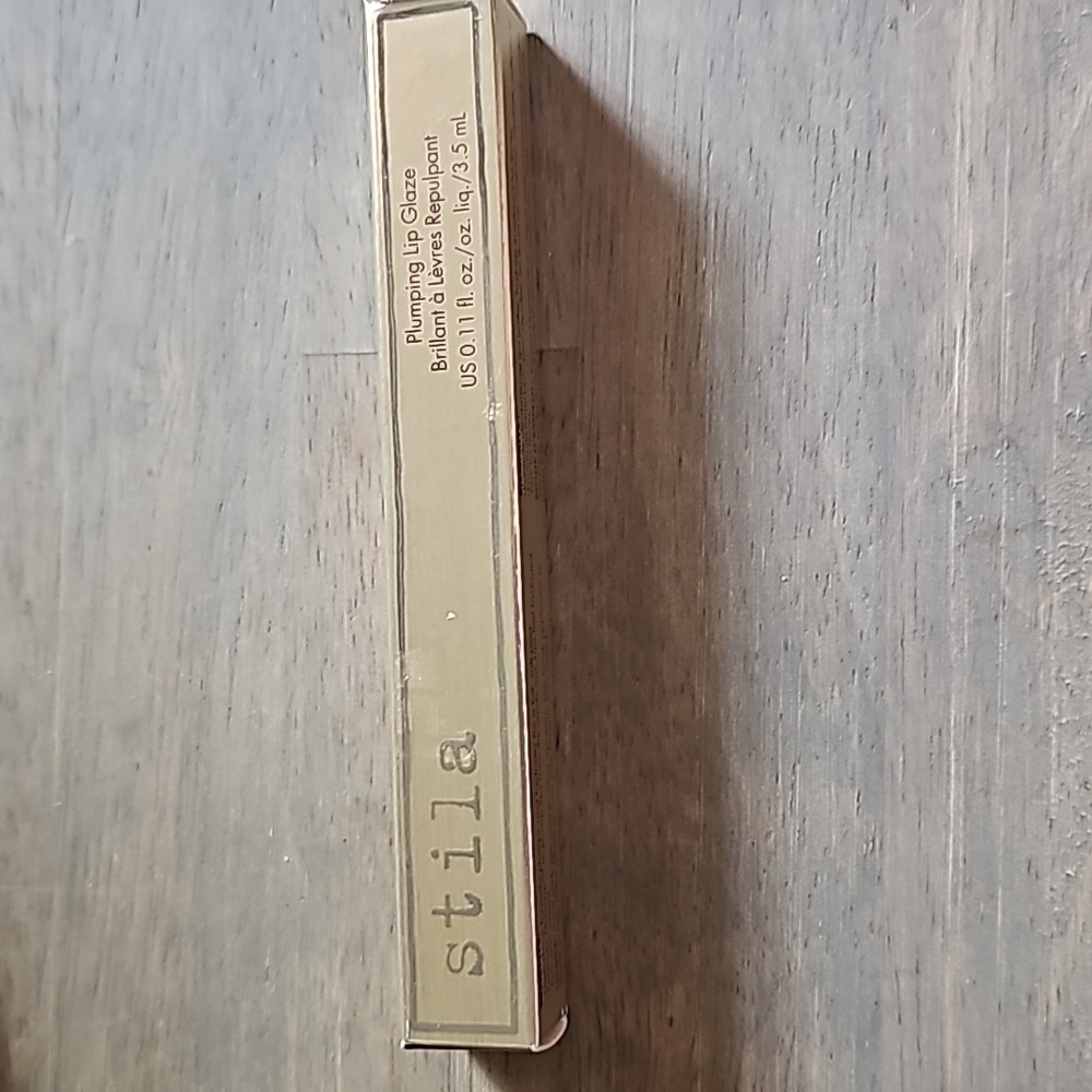 Stila Plumping lip glaze Giovanna